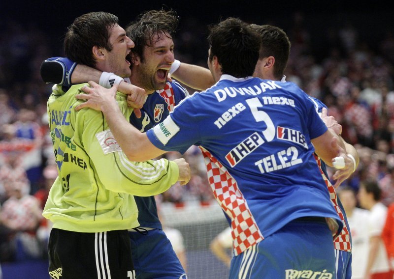 Croatians reach final of European Men's Handball Championship