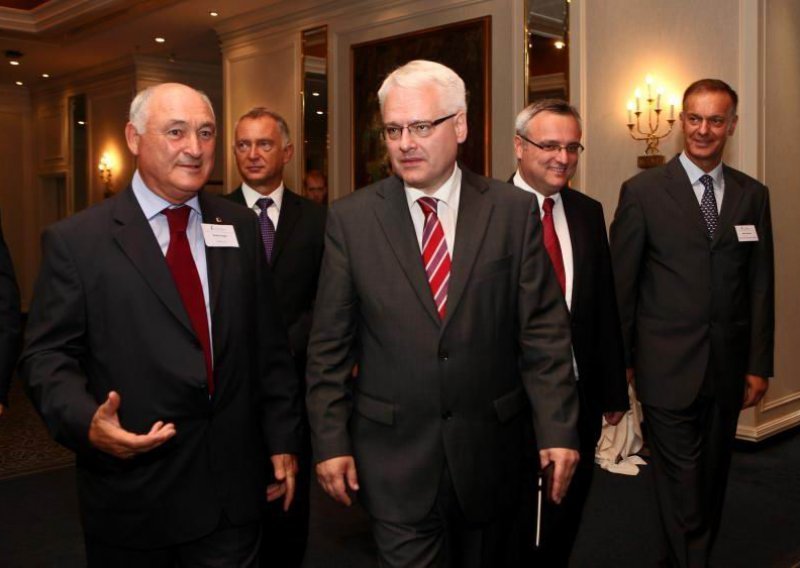 Josipovic: Croatia's EU entry beneficial for Serbia