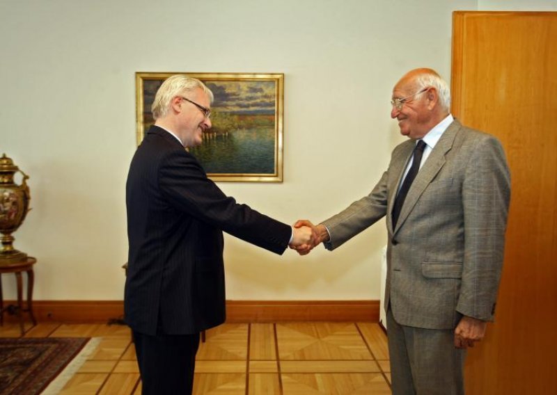 Josipović izazvao potres izjavom o mafiji