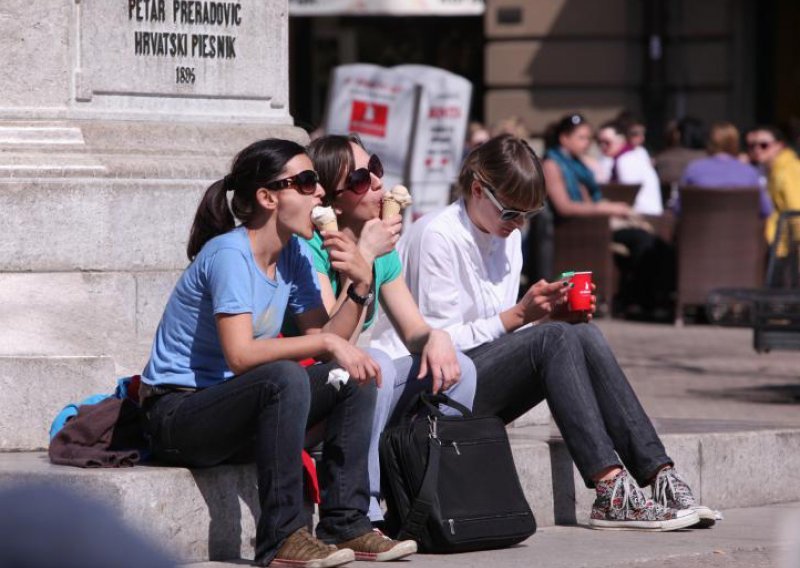 Za vikend do +23, a u utorak kiša i 10 °C manje