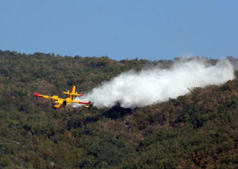 Knin: Situation in fire-hit area under control