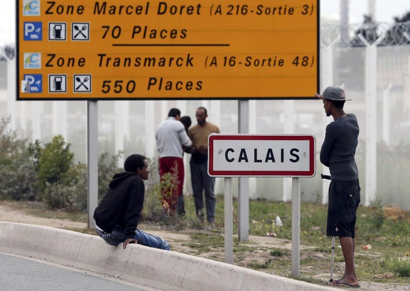 U Calaisu preminuo eritrejski emigrant kojega je udario automobil