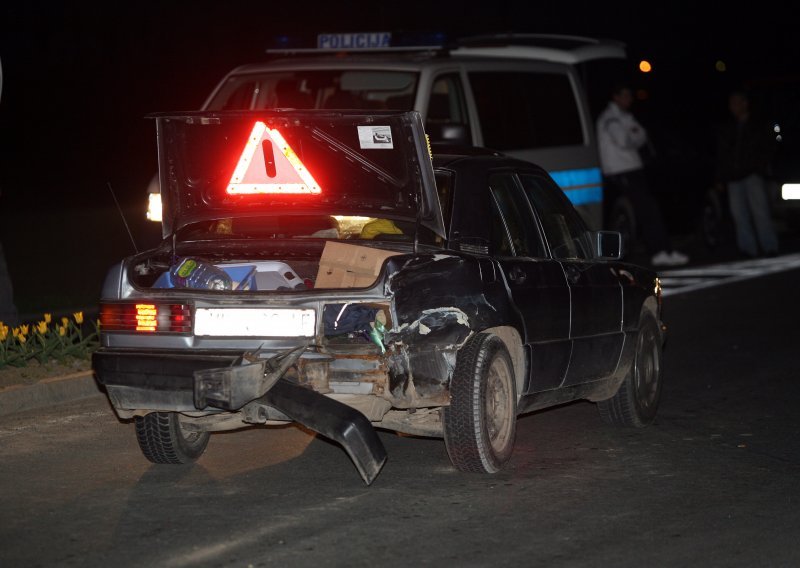 Šest osoba ozlijeđeno u sudaru 5 auta