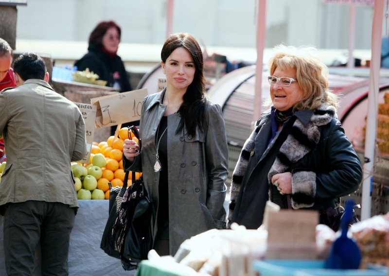 Severina savršeno dotjerana i za plac