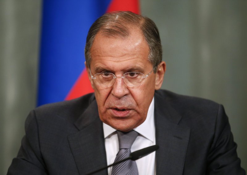 Lavrov: Mnogi u Kijevu žele da mirovni sporazum propadne