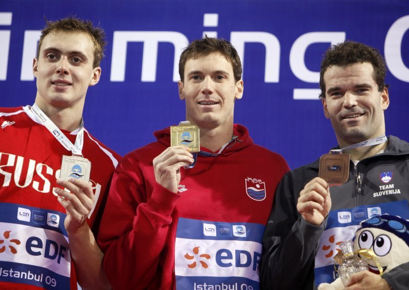 Croatia's men's 4x50m freestyle relay win silver in Istanbul