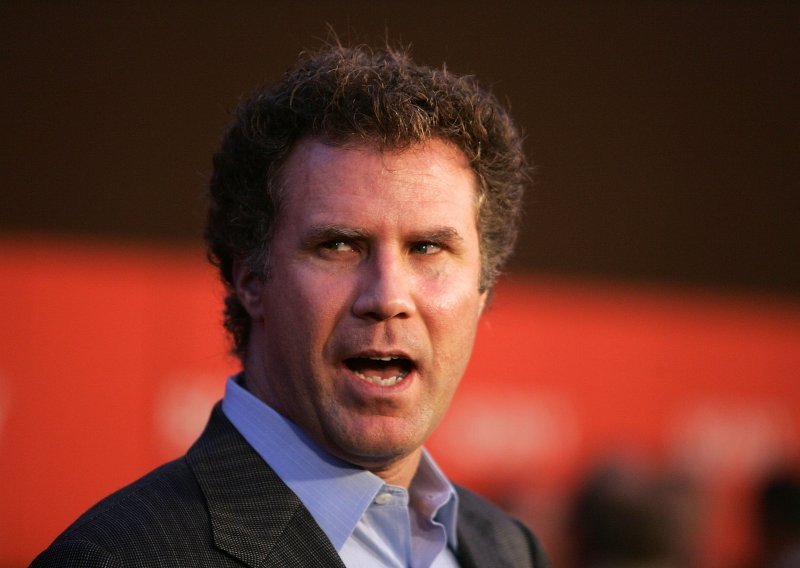 Glumac Will Ferrell pio vlastiti urin