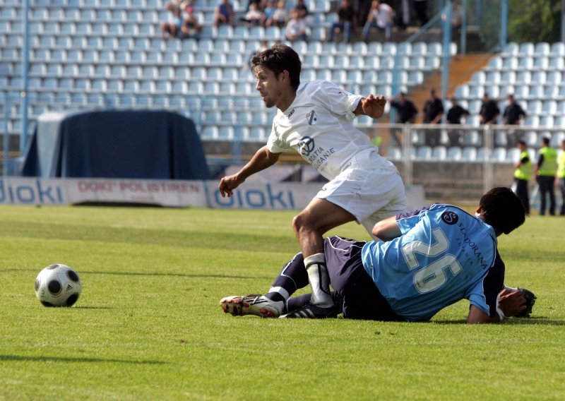 Rijeka superiorna, Hajduk do remija u zadnji čas