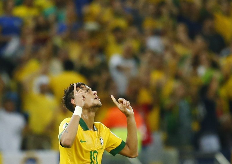 'Neymar nije vođa, Kaká i Robinho zaslužili su poziv'