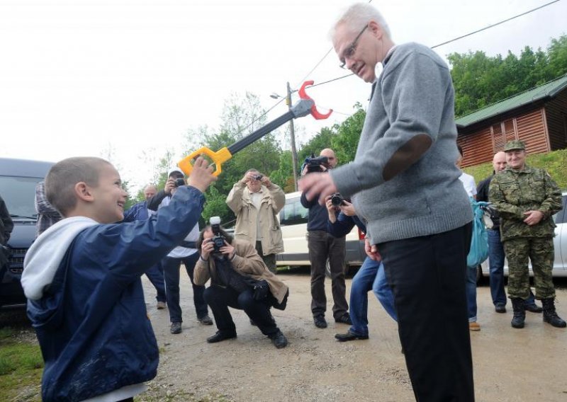 Josipović ima rješenja za učinkovitiju javnu upravu