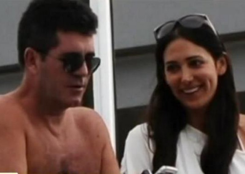 Simon Cowell i Lauren Silverman dobili sina