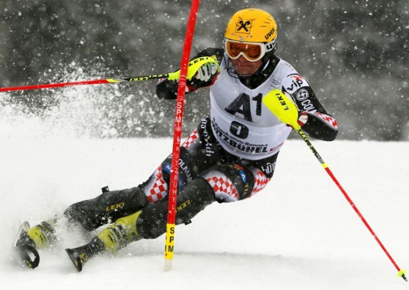 Hirscher poklonio trijumf Neureutheru, Ivici 14 bodova