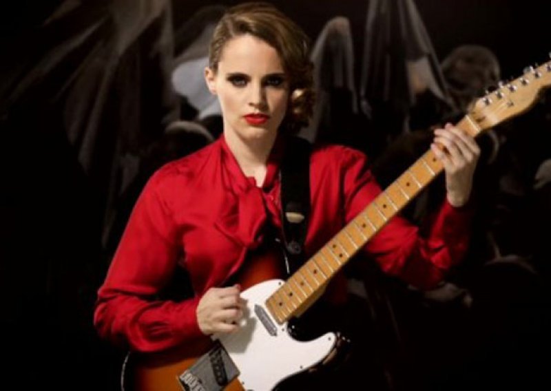 Anna Calvi stiže u Ljubljanu