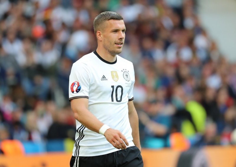 Podolski izgovorio o Euru ono što mnogi misle!