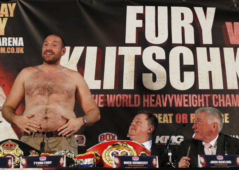 Tyson Fury i novinari provocirali Klička: Izgubio si od debelog!