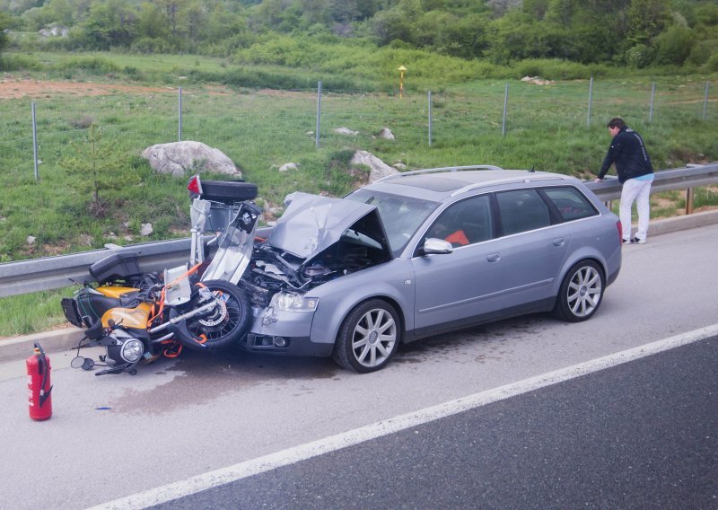 U sudaru na A1 jedna poginula i tri ozlijeđene osobe