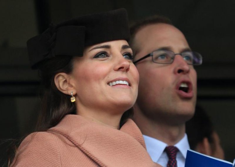 Zbog čega se rumeni Kate Middleton?