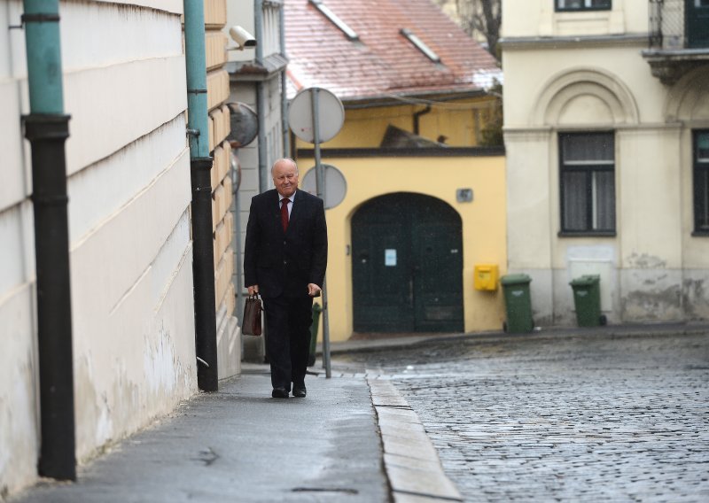 'Rezovima šaljemo pravu poruku investitorima'