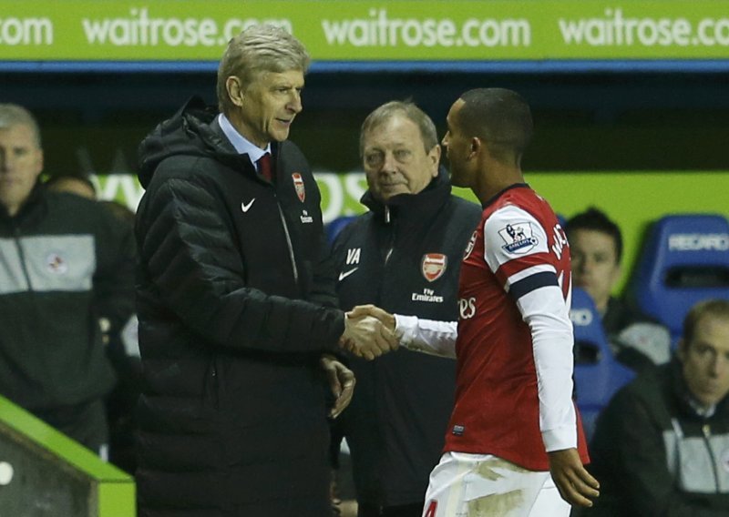 Wenger potpisao Walcotta i napokon planira trošiti