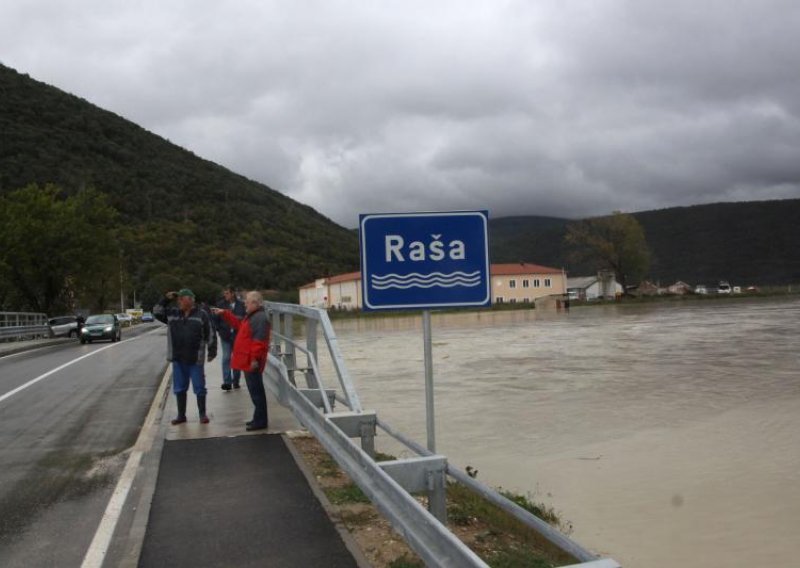 Najavljene jače oborine ipak izostale