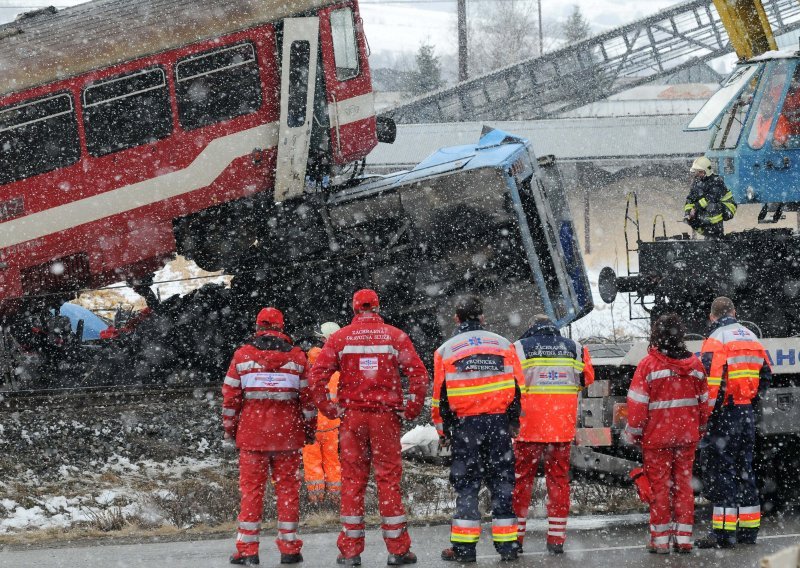 Jedanaest ljudi poginulo u Slovačkoj