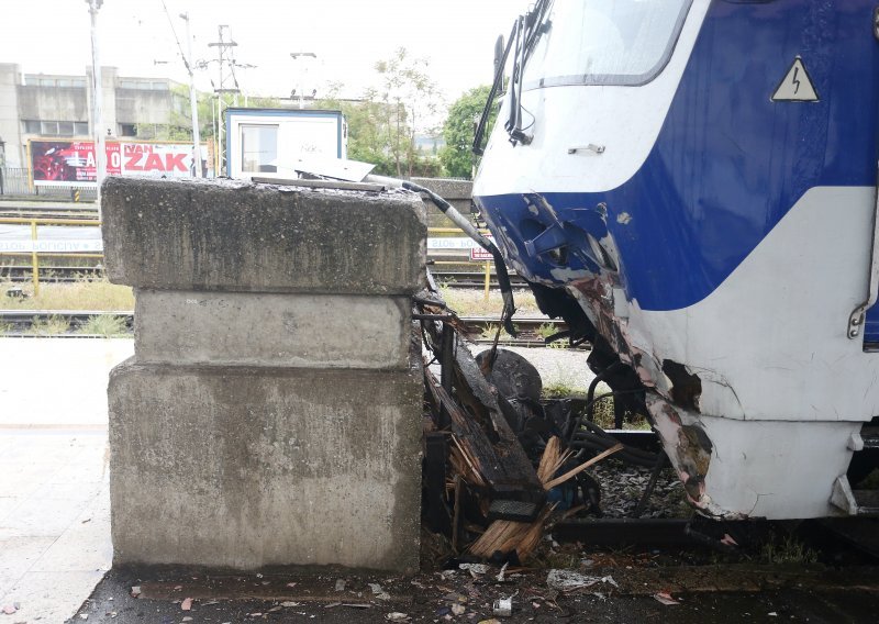 Vlak se zabio u betonski zid na zagrebačkom Glavnom kolodvoru