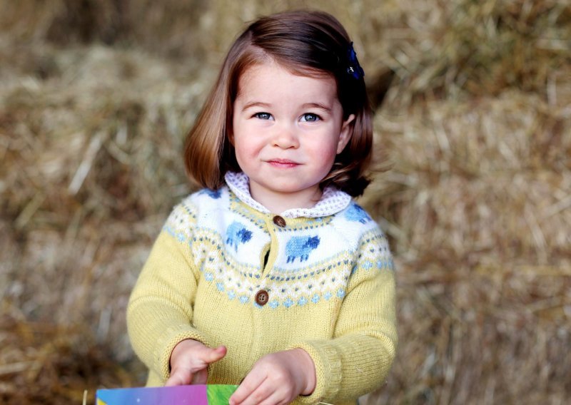 Kraljevski par počastio fotografijom zaigrane princeze Charlotte