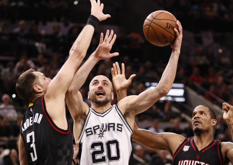 Drama u San Antoniju; Ginobili oduševio strašnim zakucavanjem i ključnom blokadom !