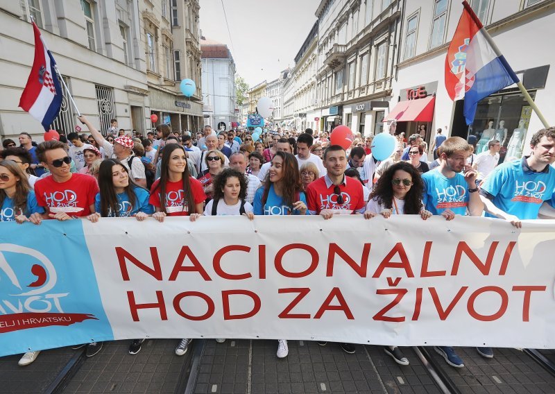 Predizborni Hod za život: Hoće li političari imati obraza prekršiti šutnju?