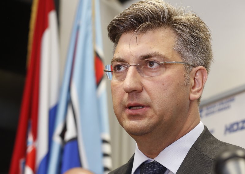 Plenković: Nisam stigao proučiti izvješće o poslovanju HDZ-a