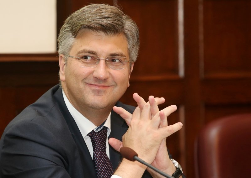 Nakon Stierove ostavke Plenković poručio: Ne mijenja se hrvatska vanjska politika