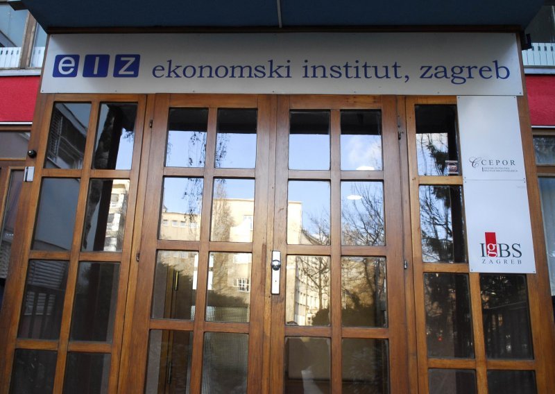 Ekonomski institut očekuje pad BDP-a od 0,5 posto