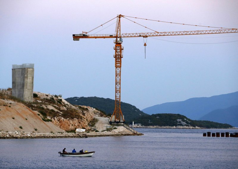 Zastupnički dom parlamenta BiH ponovo u svađi zbog Pelješkog mosta