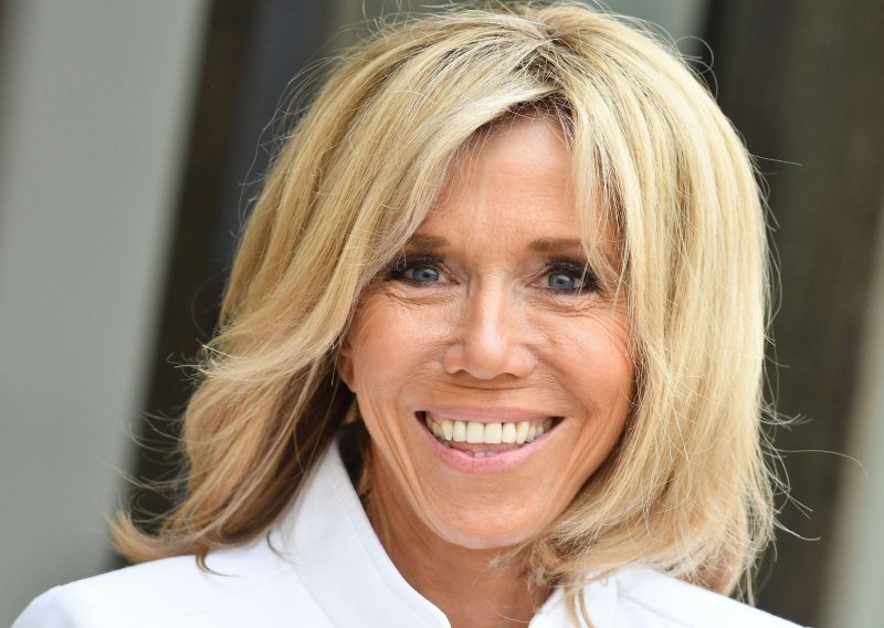 'Ne osjećam se kao prva dama. Nisam ni prva, ni dama. Ja sam Brigitte Macron'