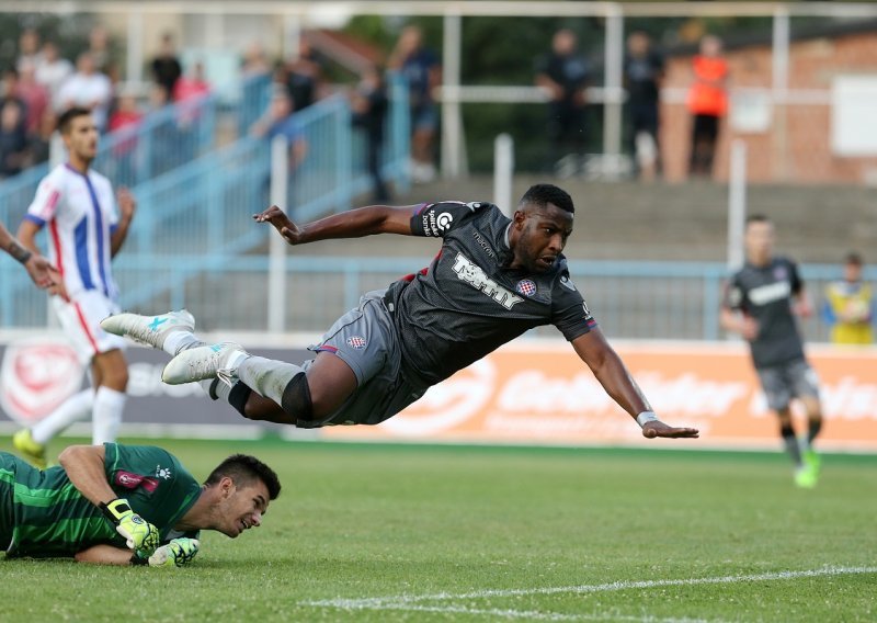 Rudešu dva crvena kartona, Hajduk zabio četiri pogotka i pobijedio