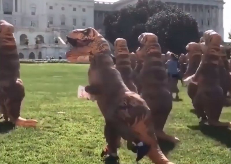 S politikom Donalda Trumpa ne slažu se ni dinosauri