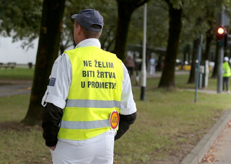 Počinje škola, na ovo morate pripaziti u prometu