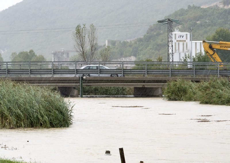 Pijavice poharale Istru, vatrogasci imali gotovo 100 intervencija