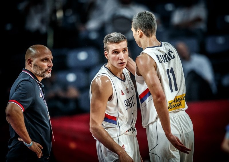 Kakva šamarčina FIBA-e i očaj u Srbiji: Sahranili ste nas...