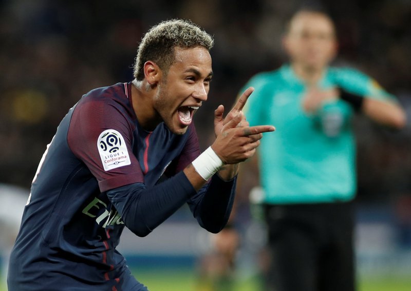 Ovo je nestvarno! Otkriveno je koliko Neymar stvarno zarađuje u PSG-u!