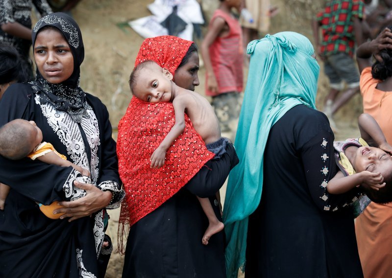 Obećano 340 milijuna dolara pomoći za Rohindže u Bangladešu