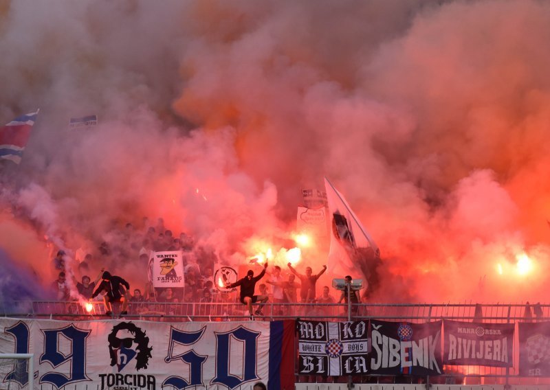 Kažnjeni Dinamo i Hajduk