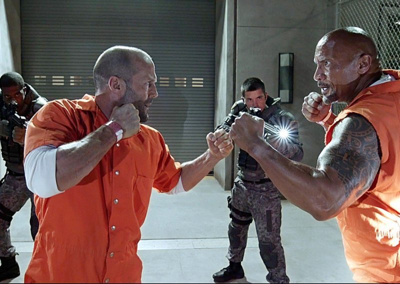 Dwayne Johnson i Jason Statham dobili vlastiti film u franšizi 'Brzi i žestoki'