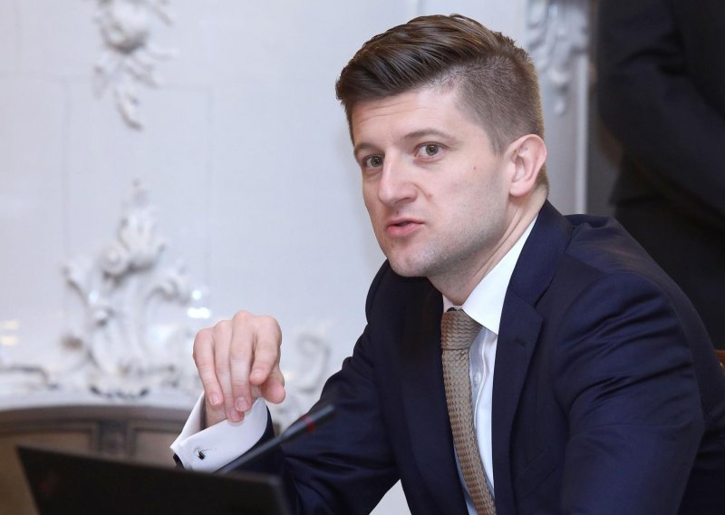 Marić: Porez na nekretnine nećemo uvoditi, a PDV ćemo smanjiti početkom 2019.