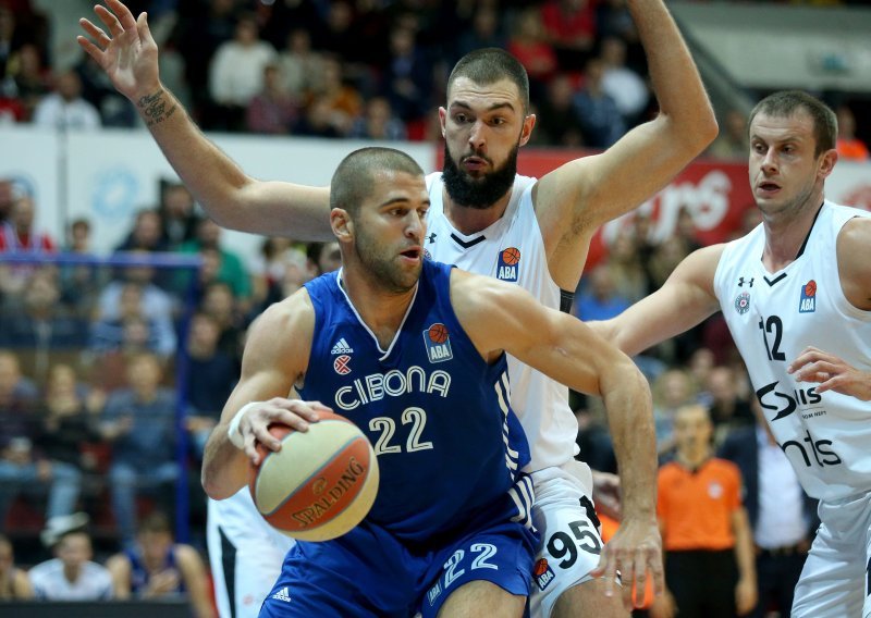 Cibona pretrpjela težak poraz od Partizana; Zadar poražen u Baru