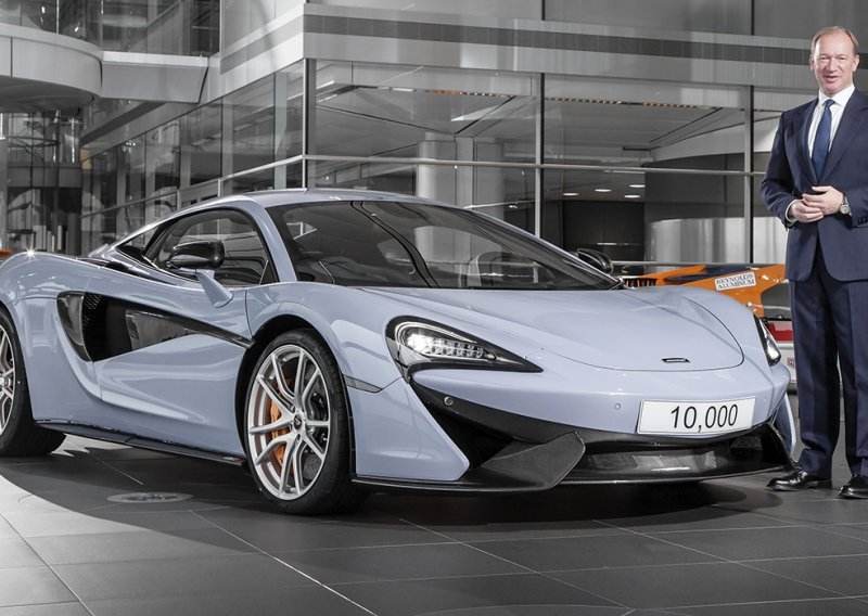 McLaren raste iako je nedavno potjerao direktora