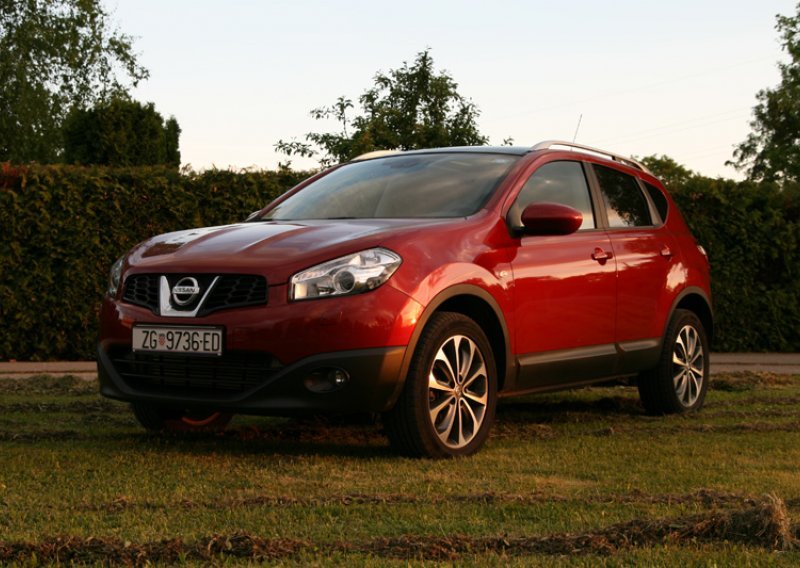 Nissan Qashqai 2.0 dCi 4x4 Tekna Plus – tri muhe jednim udarcem