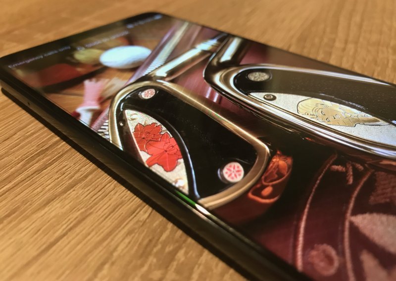 Novi Huawei Mate 20 Pro mogao bi imati ekran veličine tableta