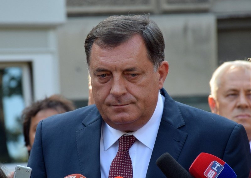 Dodik: Hrvatska krivotvori istinu o Jasenovcu