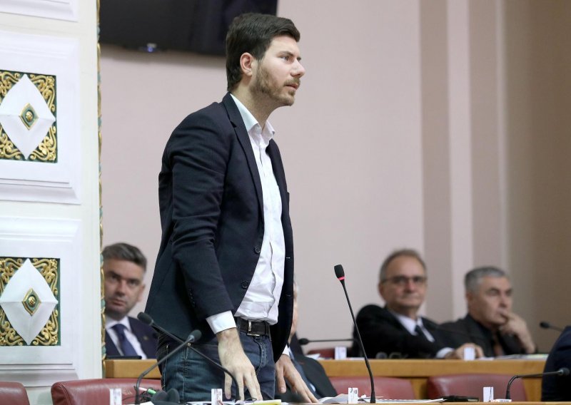 Pernar protiv rodne ravnopravnosti pri odlasku u mirovinu